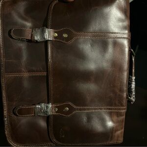 Levinson Leather - Everest Messenger Bag - Buffalo Leather - Brown - Brand New